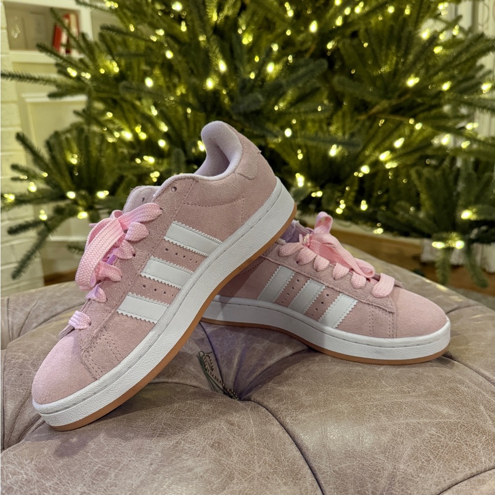 Adidas Campus 00’s Athletic Shoe - size 6